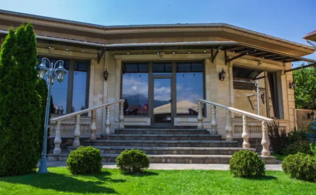 Alive Universe EcoSchool