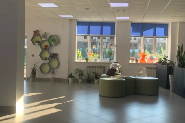 Aqbobek International School