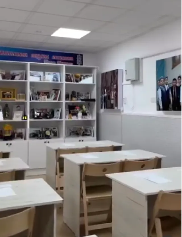 Тагылым ​Частная средняя школа