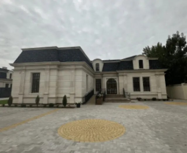 Adam school