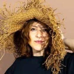 Звёздная ​Музыкальная студия - логотип